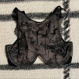 Victoria’s Secret Lace Bralette Bra Underwire 32C